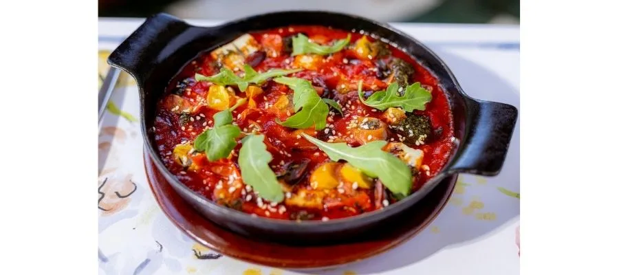 مراحل تهیه خورشت بادمجان