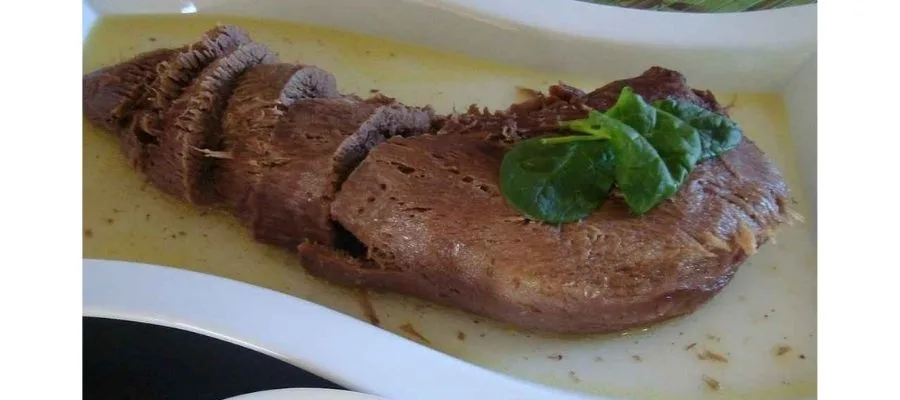 مواد لازم برای خوراک زبان گوساله